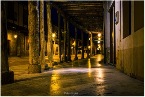 Under the Arcades of Ampudia by Night