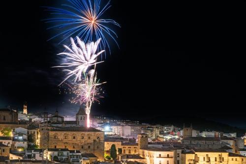 Fireworks to celebrate St George's Day